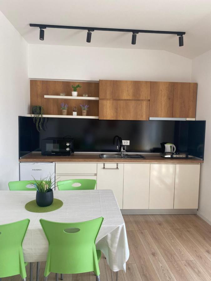 Apartment N & N Struga Exteriör bild
